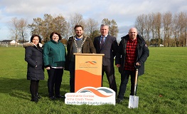 Mayor performs the sod-turning ceremony for the Killinarden Park Regeneration. sumamry image