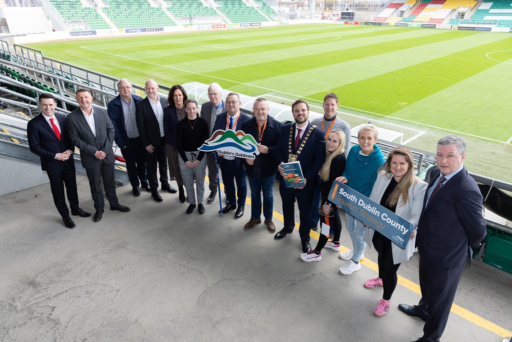 IMAGE-3---Mayor-Alan-Edge-with-Councillors-and-Staff-of-SDCC-at-Tallaght-Stadium-Copy