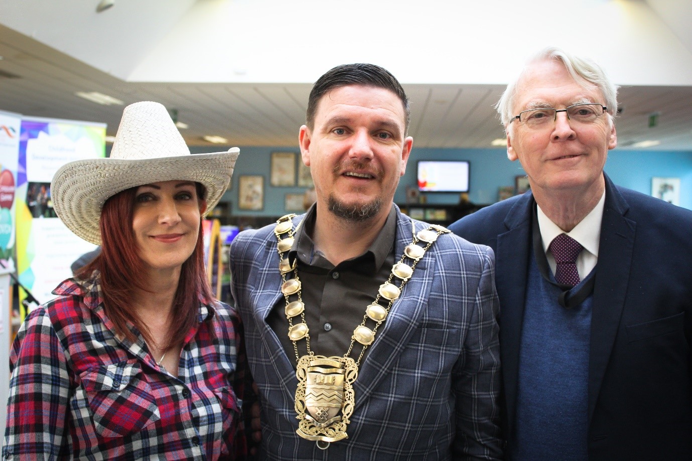 Image 1 Rosena Hand Senior Executive Librarian, Mayor Mark Ward, Cllr Charlie O'Connor cpd